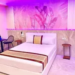 Bed Cinecittadue 4* Rom
