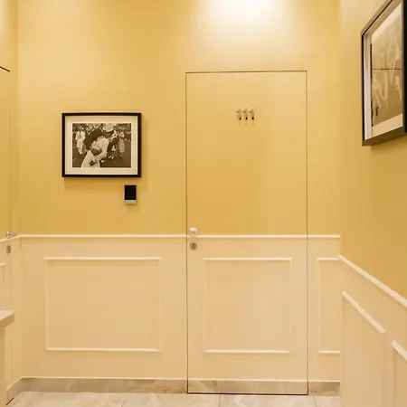 Bed Cinecittadue Bed and breakfast 3*