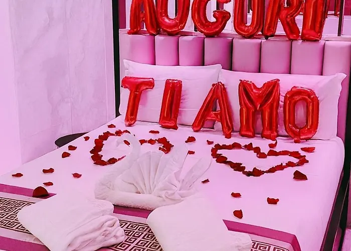 فندق مبيت وإفطار Bed Cinecittadue 3*