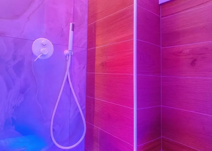 Bed Cinecittadue Bed and breakfast Roma