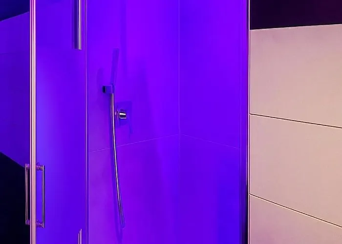 Bed Cinecittadue Bed and breakfast Roma