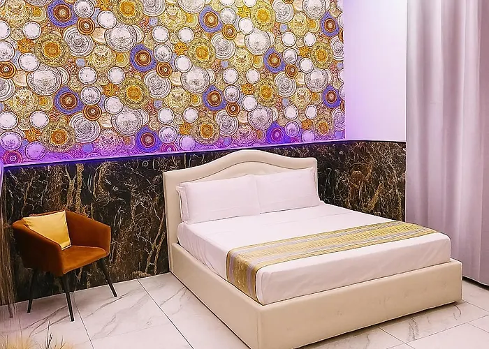 Bed Cinecittadue Bed and breakfast 3*