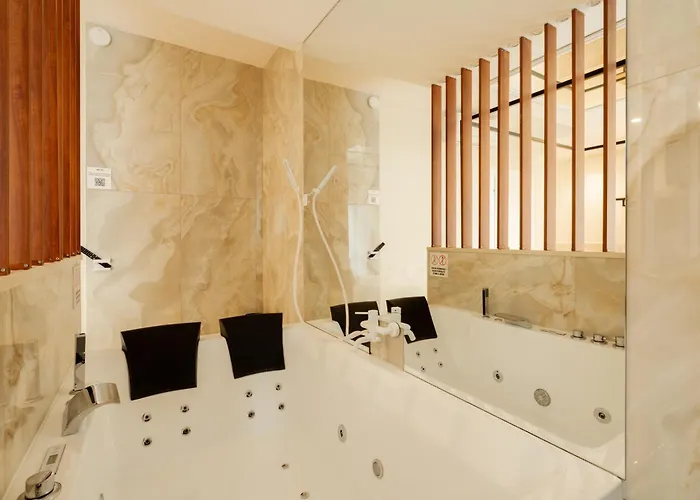 Bed Cinecittadue 3* Roma