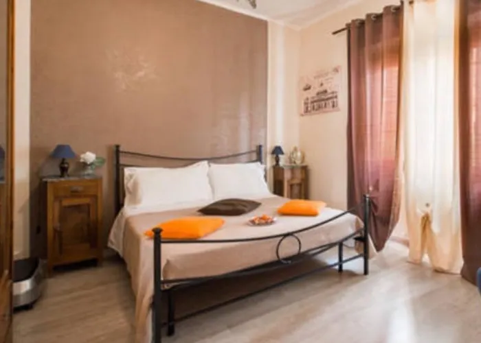 Bed Cinecittadue Rome