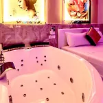 Bed Cinecittadue روما