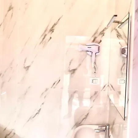 Oda ve Kahvaltı Bed Cinecittadue 3*