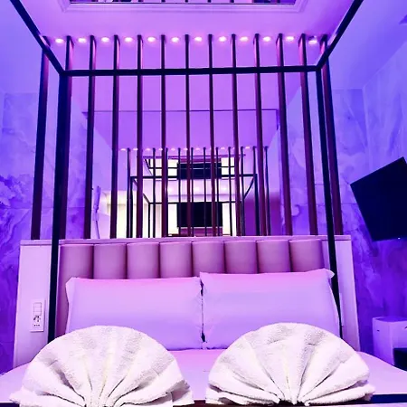 Bed Cinecittadue Bed & Breakfast Roma