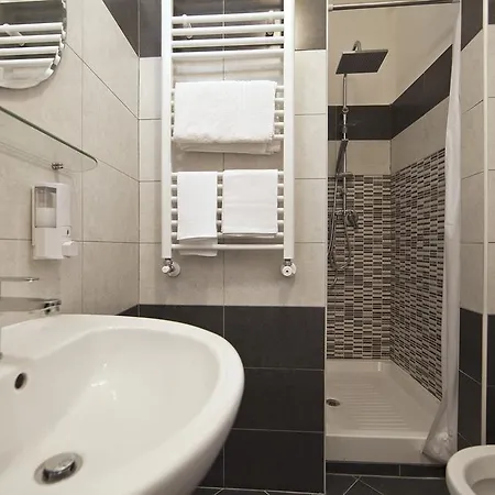 Bed Cinecittadue 3* Roma