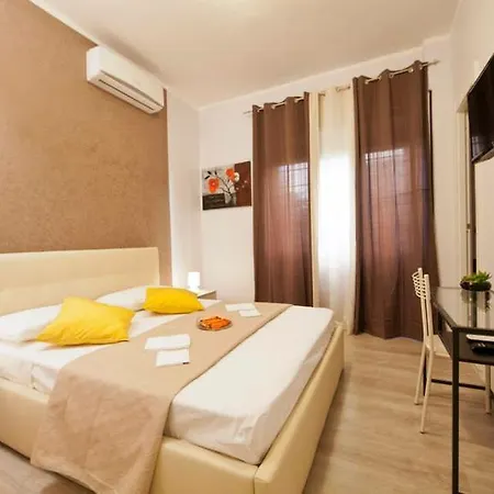 Oda ve Kahvaltı Bed Cinecittadue Roma